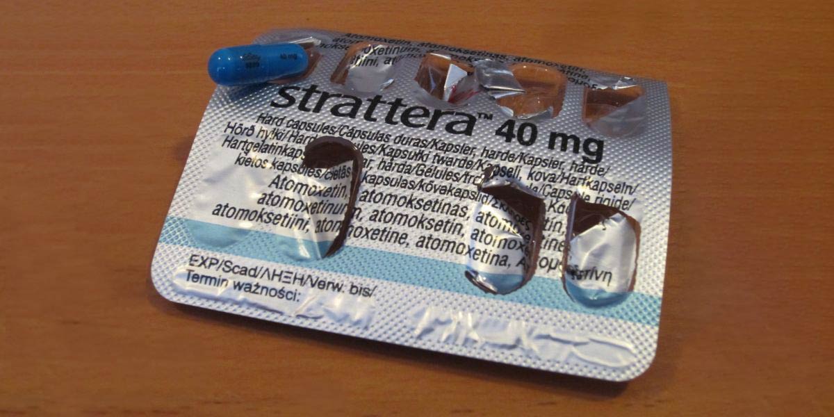difference between adderall and strattera