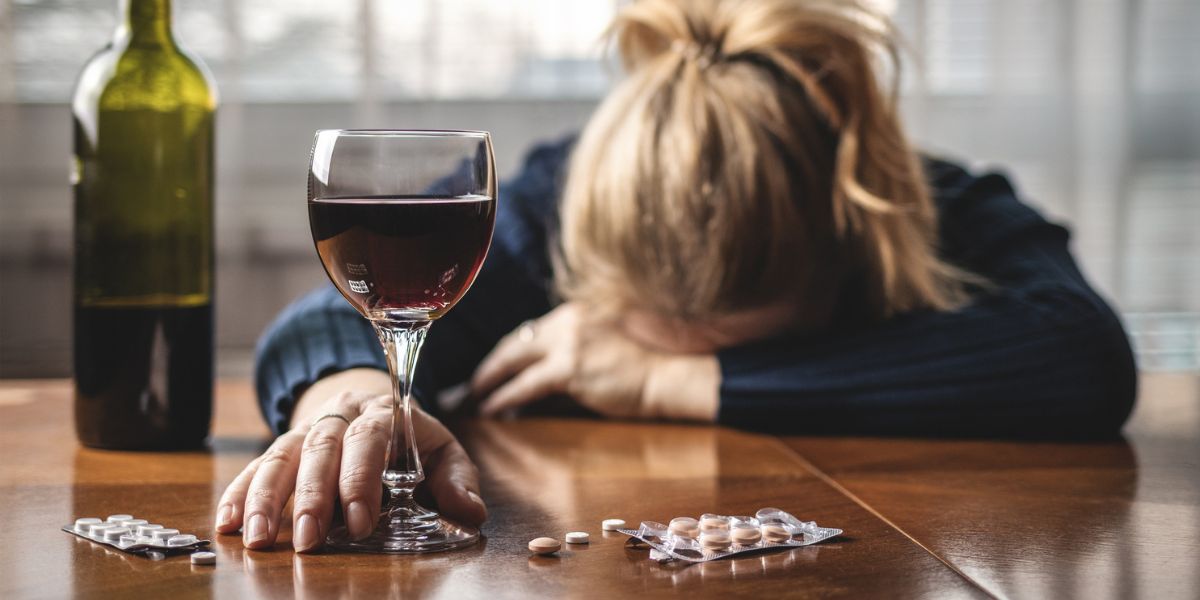 mixing alcohol and antidepressants